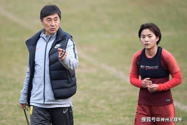 2011届球员助攻排行榜：欧文领衔 巴特勒和沃克紧随其后